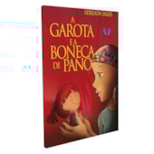 A Garota e a Boneca de Pano